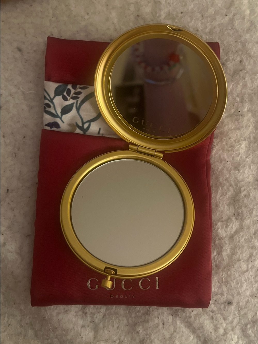 Gucci Compact Mirror - Picture 9 of 13